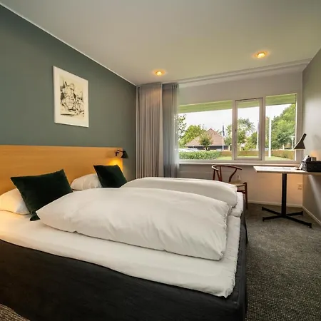 Hotel Park 4*