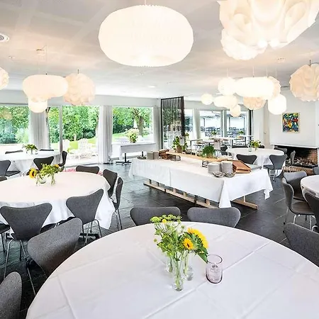 Park Hotel